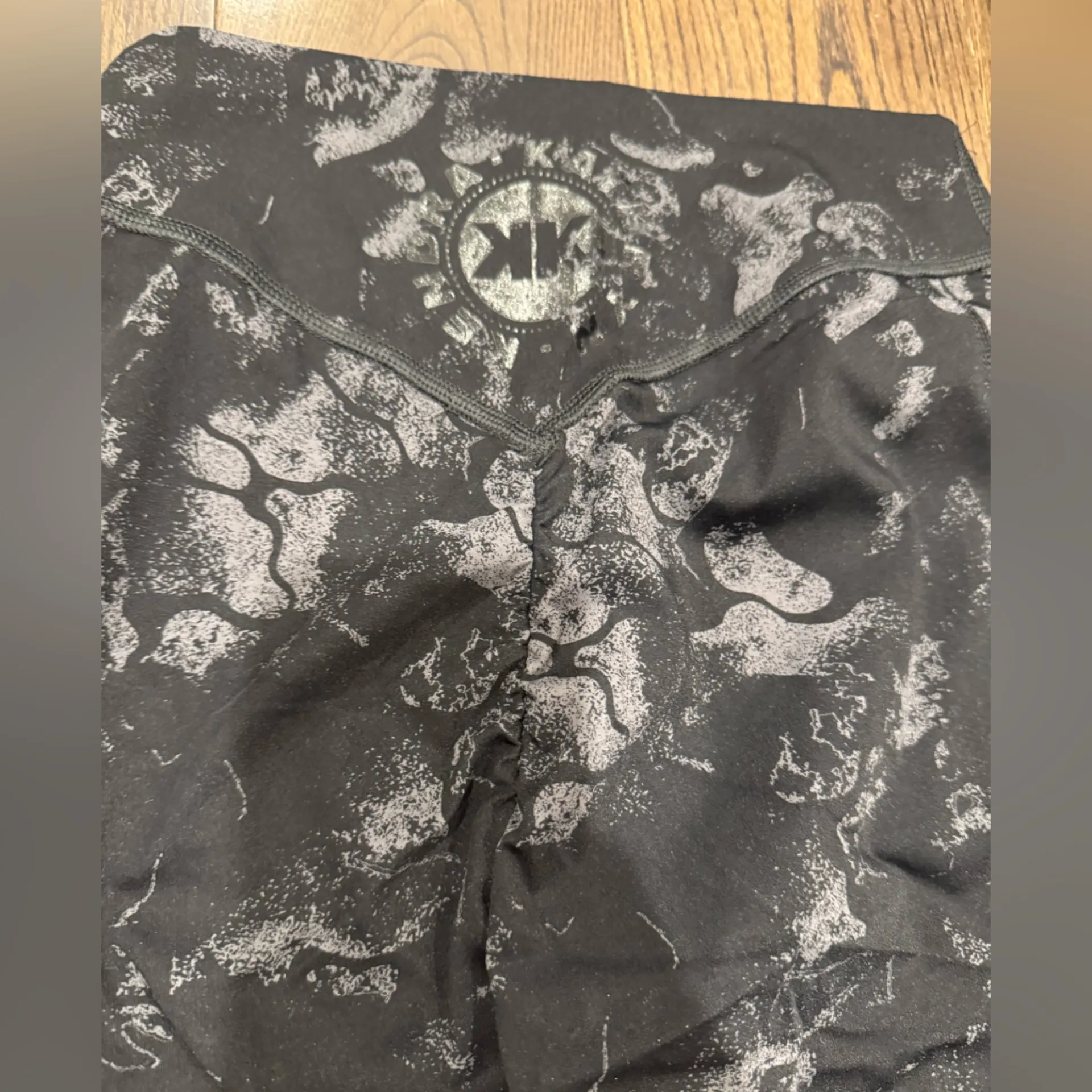 2 pairs of Gymshark KKFIT leggings - Image 4