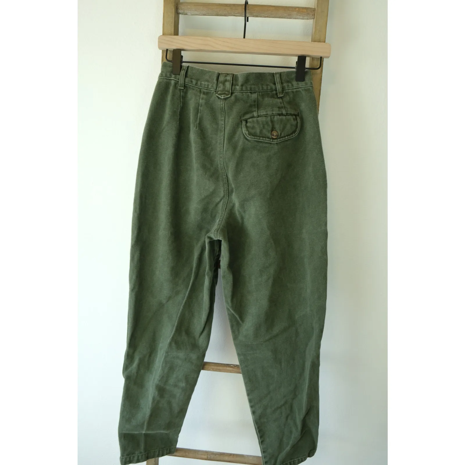 Vintage GAP Highwaisted Olive Green Jean Trousers, 100% Cotton Bareback Womens 9 - Image 5