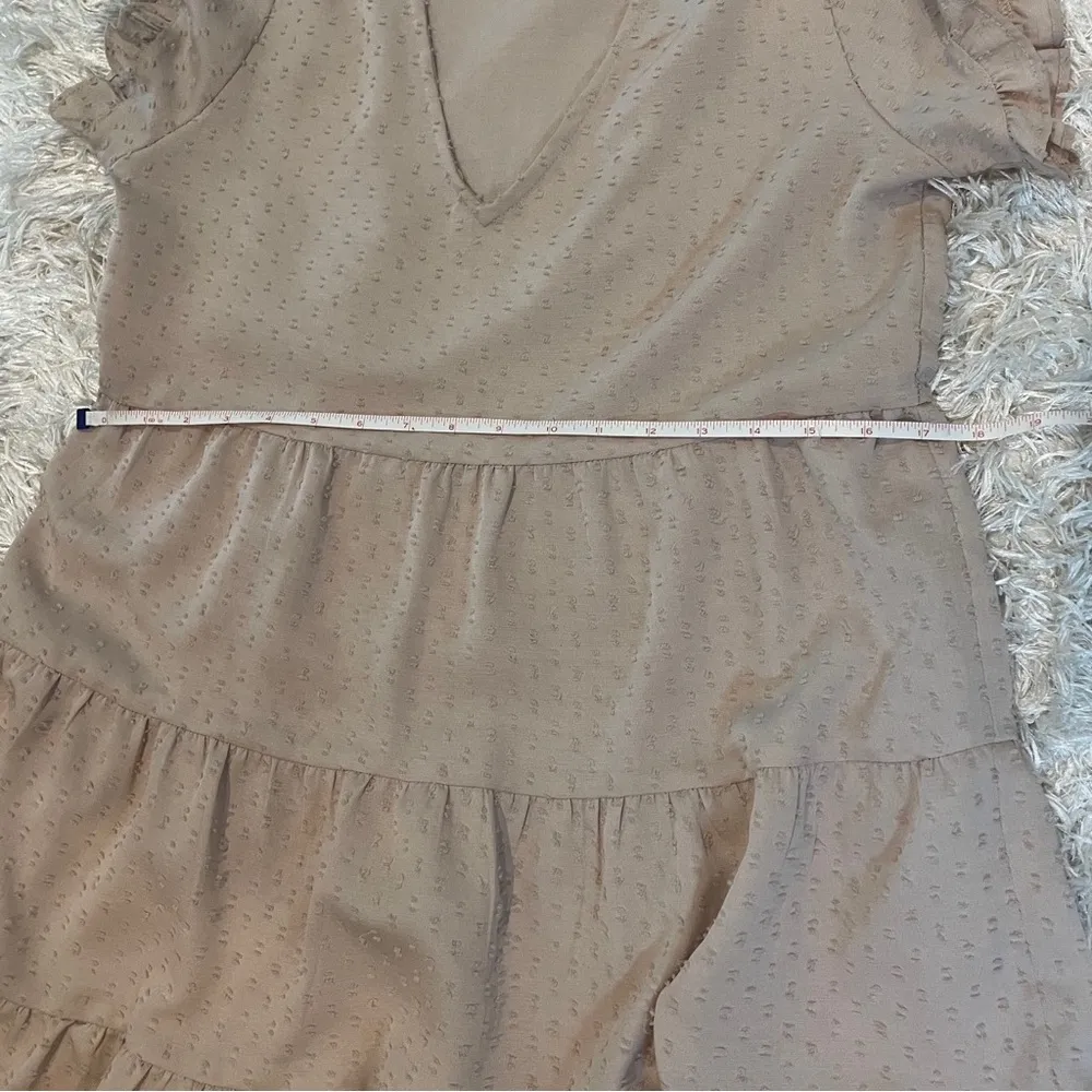 Women's Style House Cream V-Neck Baby Doll Ruffle Swing Dress Size Medium - Image 12