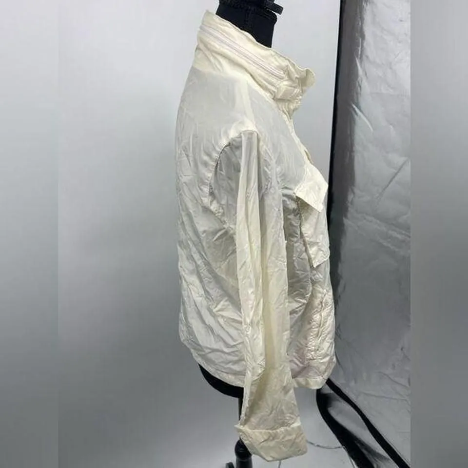 Gap  windbreaker cream jacket‎ size medium zip up - Image 3