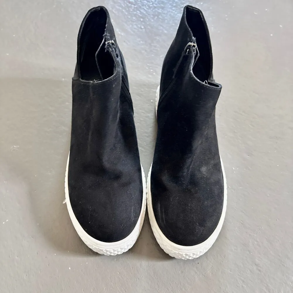 Aerosoles Zirah Faux Suede Casual Ankle Boot Black Asymmetrical Zippered 9 - Image 3