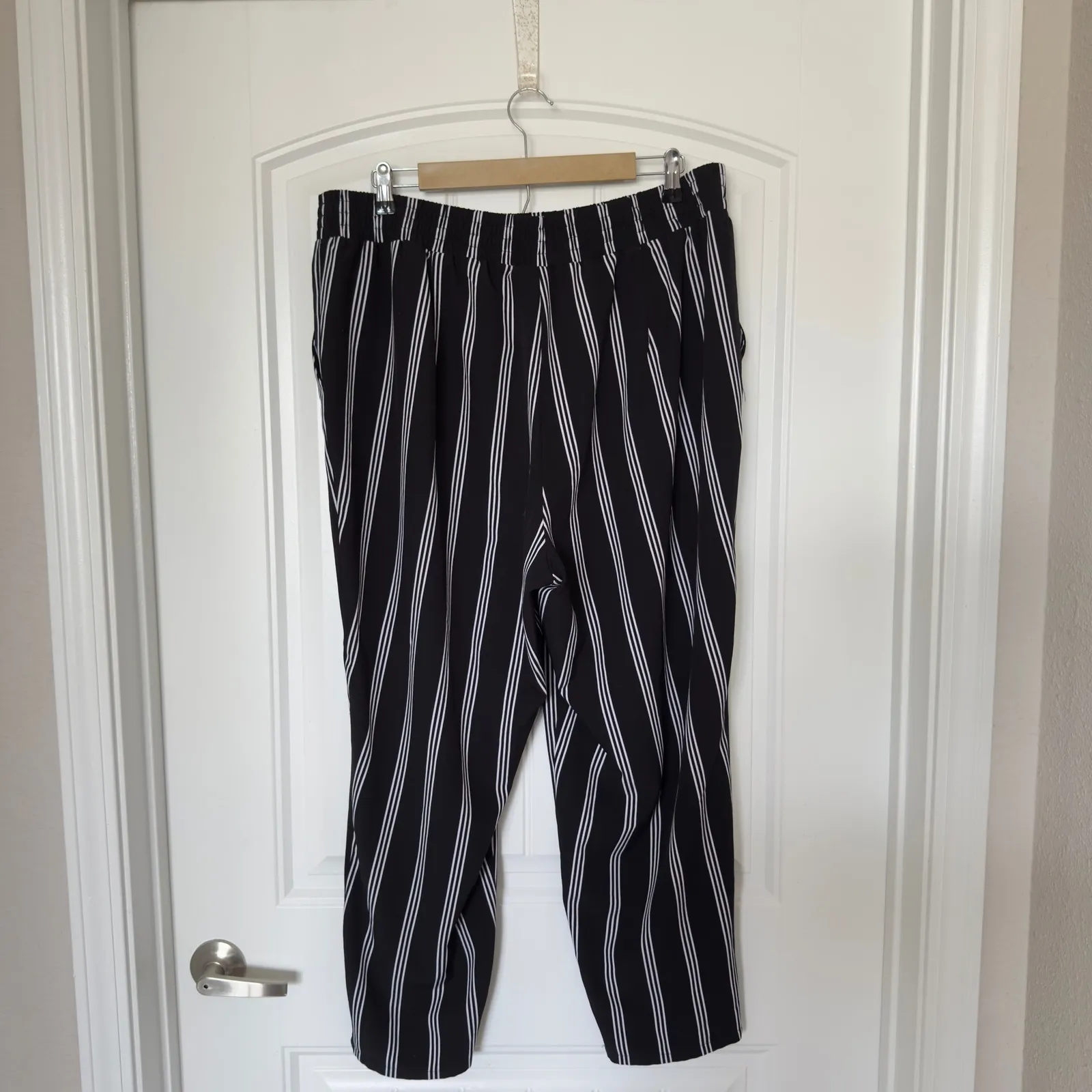 Cato Black White Stripe Pull On Ankle Pants With Pockets Casual - Image 2