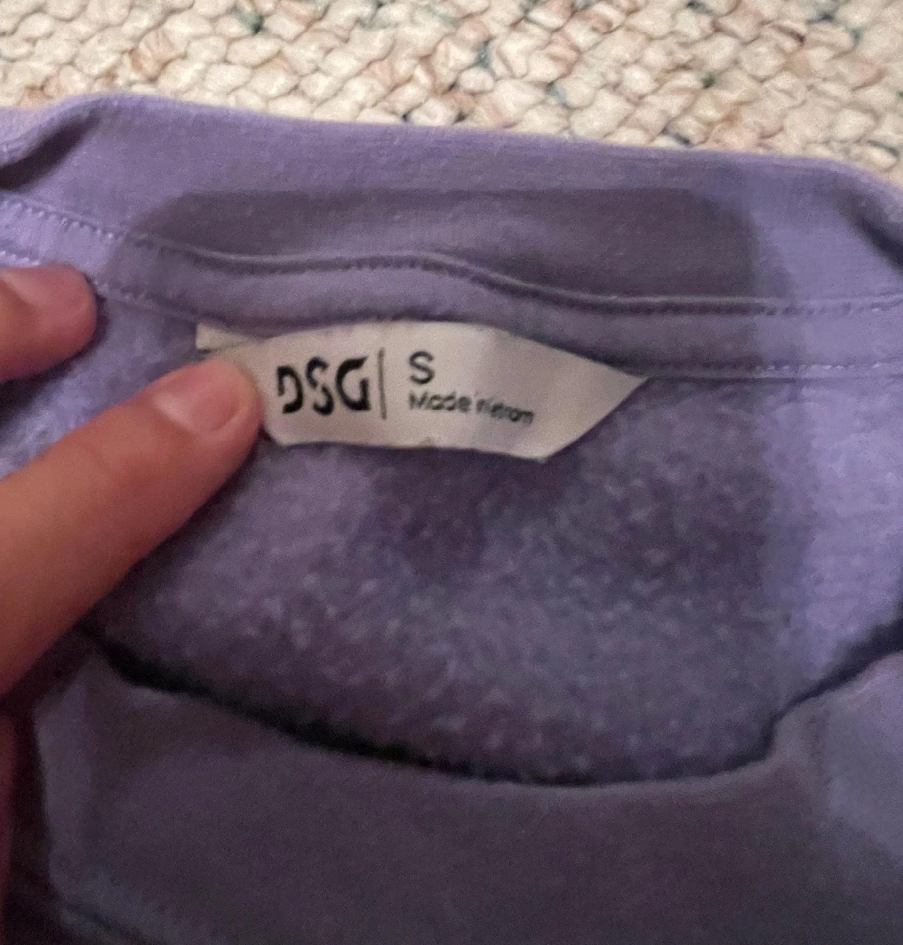 DICK'S Sporting Goods Cropped Crewneck - Image 3