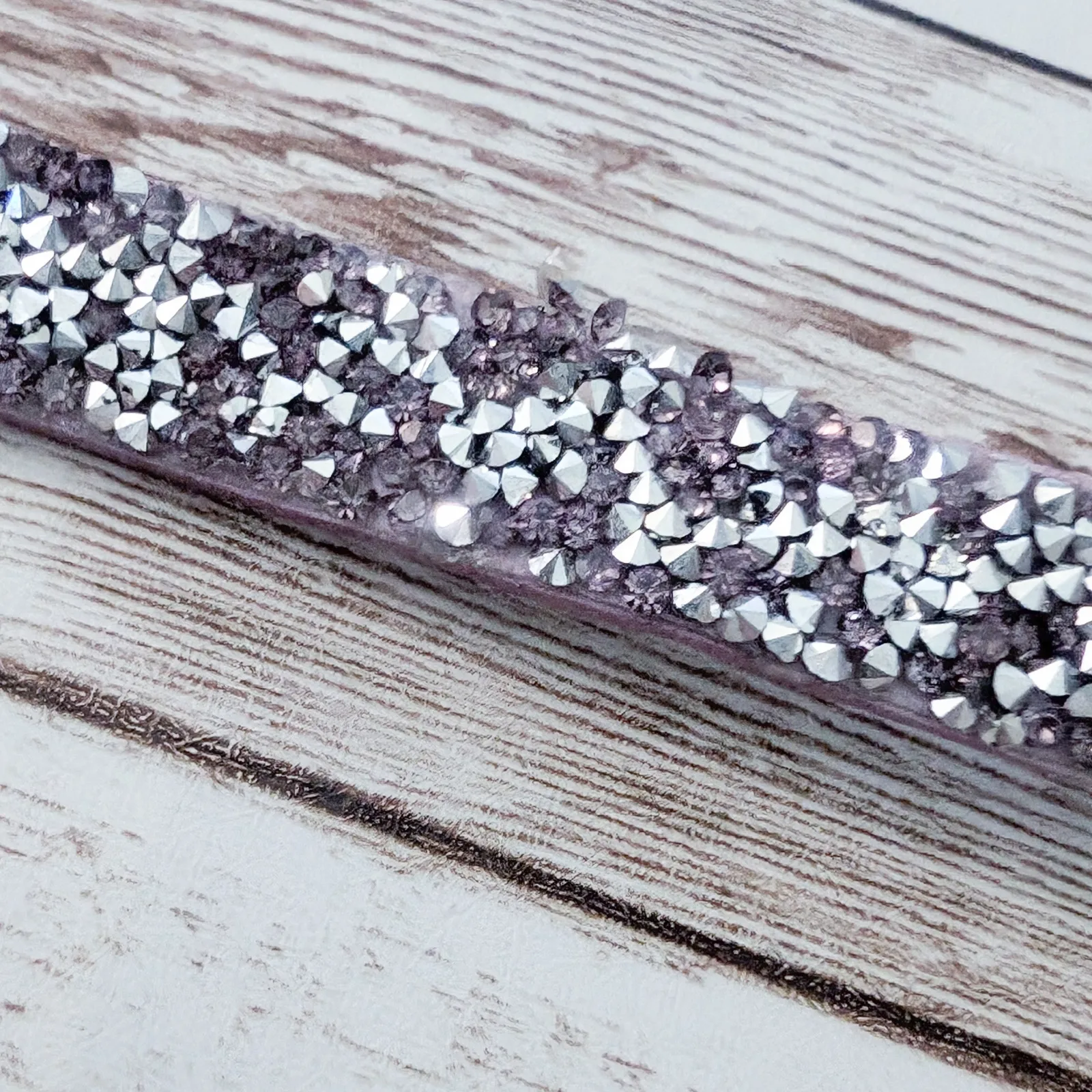Lilac/Silvery Tone Bracelet - Image 5