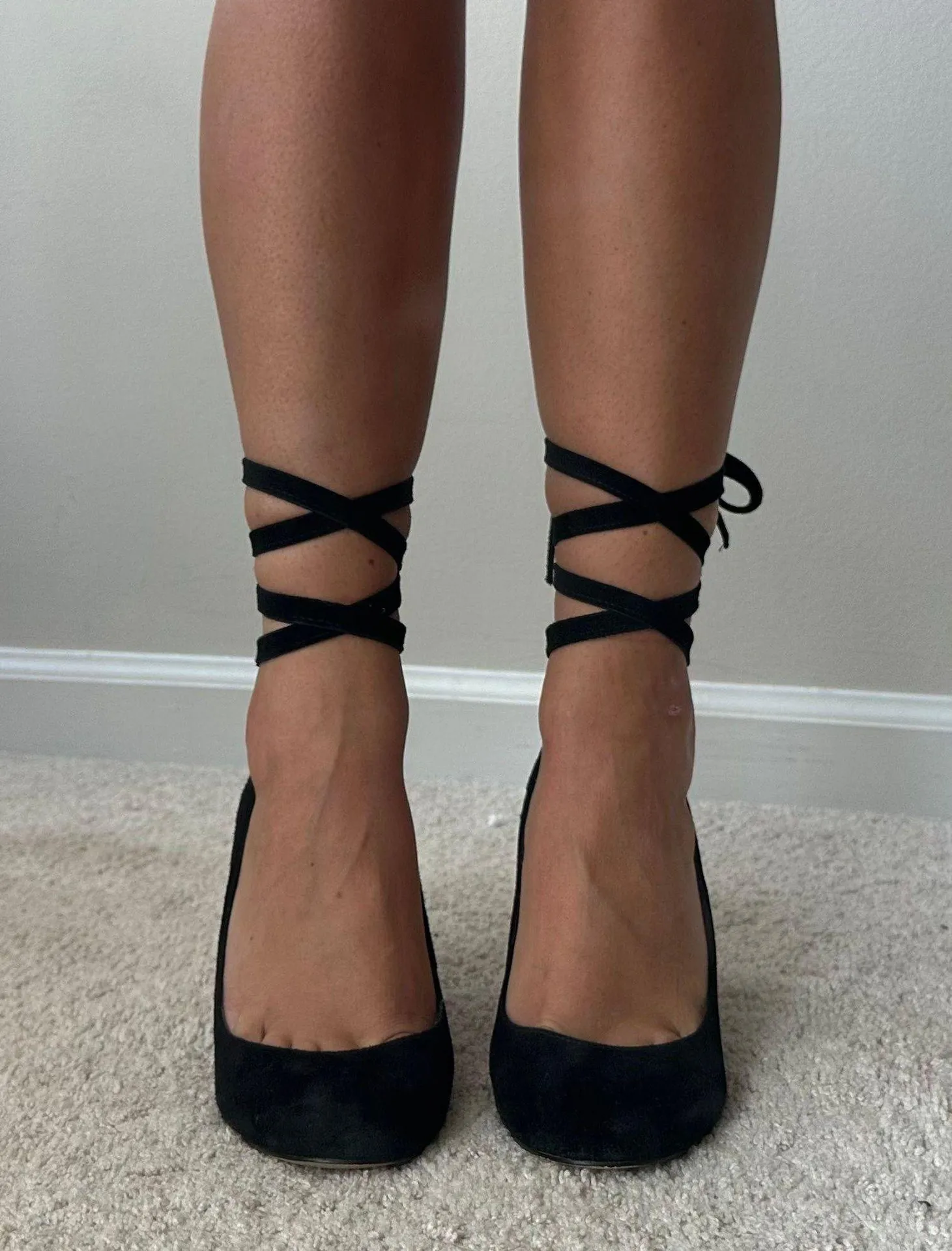 Black Heels Size 7 - Image 3