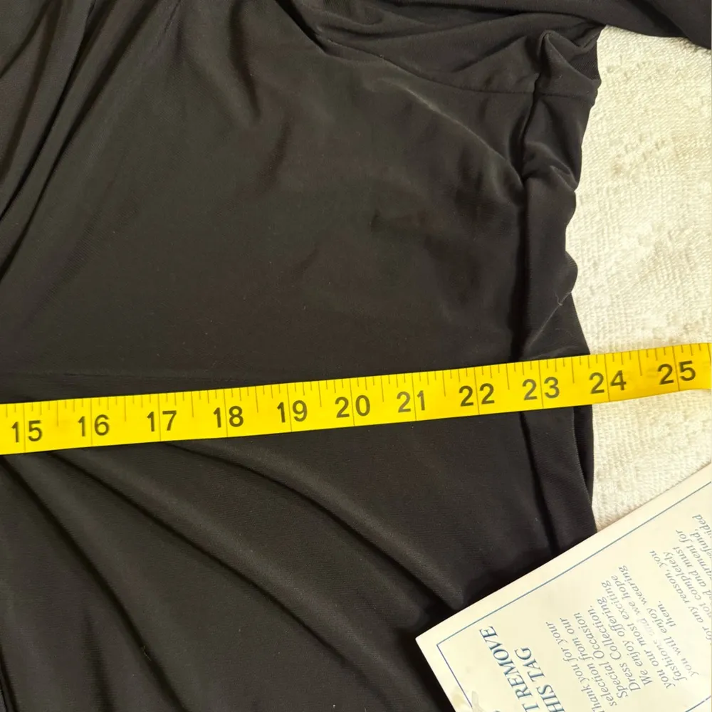 Onyx note Black Robe with Accents - Image 6