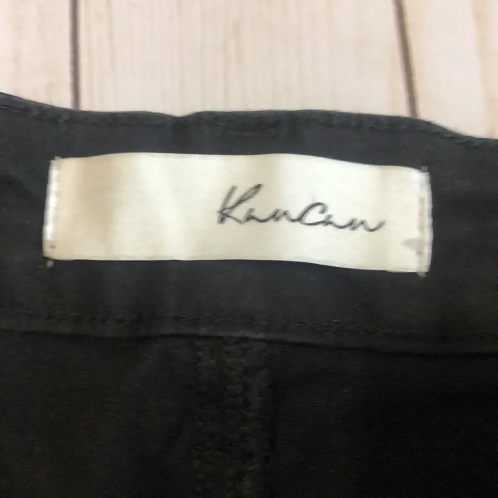 KanCan black distressed jeans size 9/28 EUC - Image 7