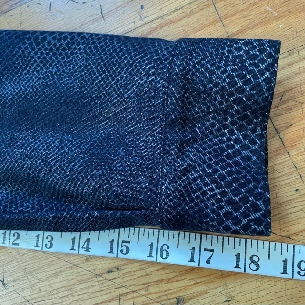 Calvin Klein CK Jeans Snake Print Denim Jacket Size Large - Image 6