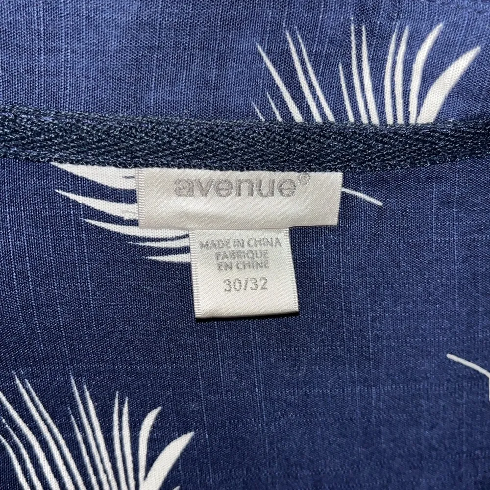 Avenue Size 30/32 Navy Blue - Image 4