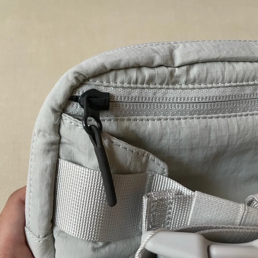 Everywhere Belt Bag Ripstop - Silver Drop - Image 8