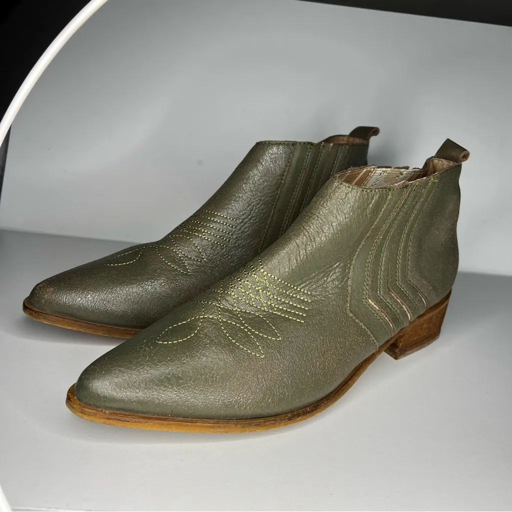 Green Juarez Texas Slip On Western Booties - Image 3