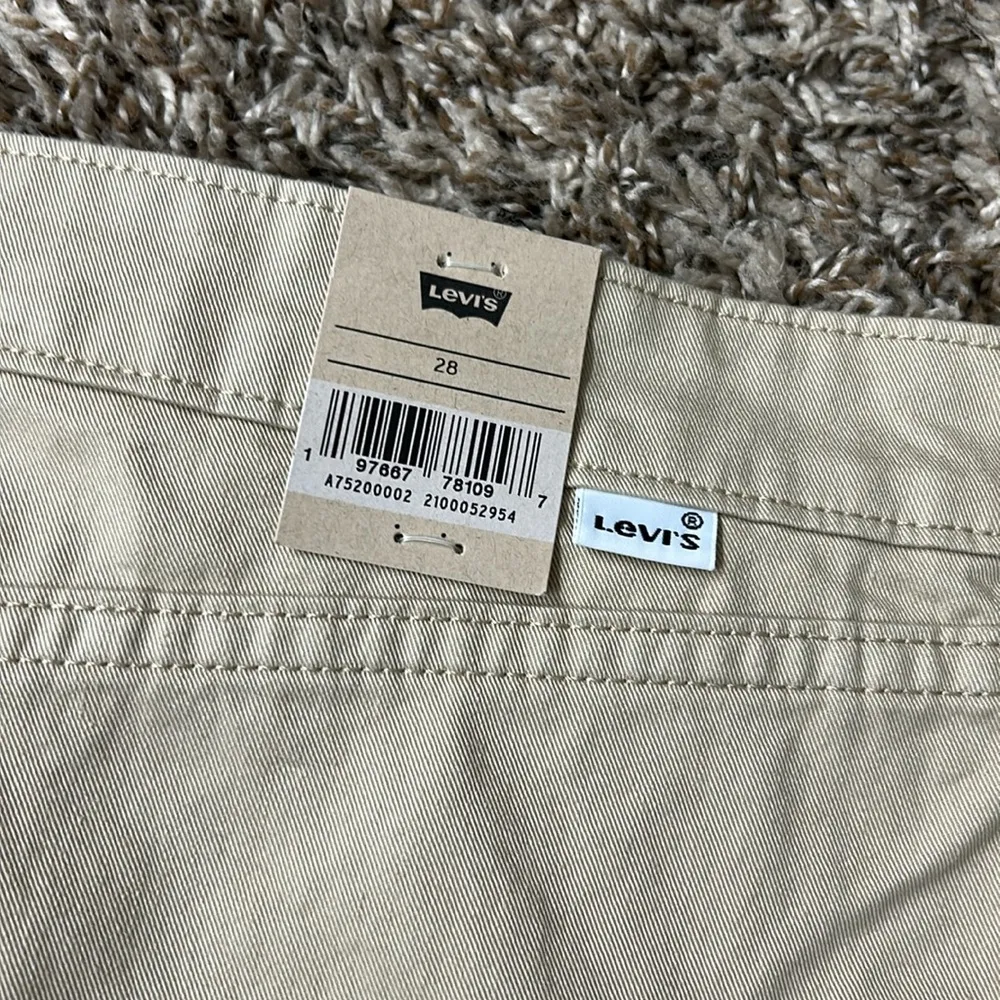 Levi’s ‘94 Cargo Skirt Sz 28 NWT - Image 7