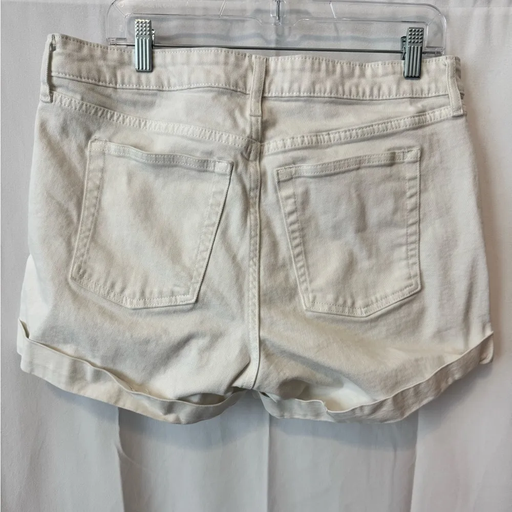 Free Assembly White Denim Shorts Size 16 - Image 2