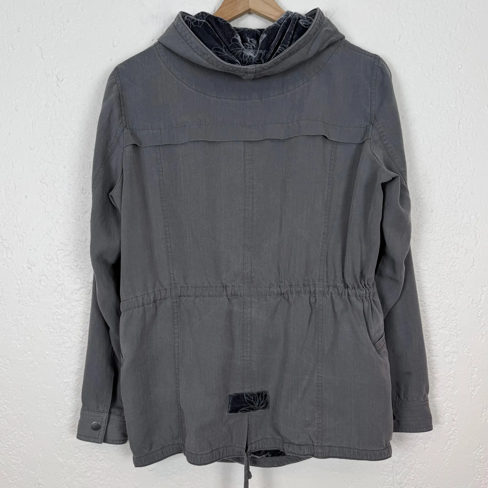 Sundance Sebille Velvet Wrap Jacket Size Small - Image 4