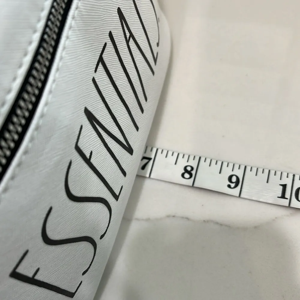 🎉Host Pick🎉 Rae Dunn make up bag - Image 4