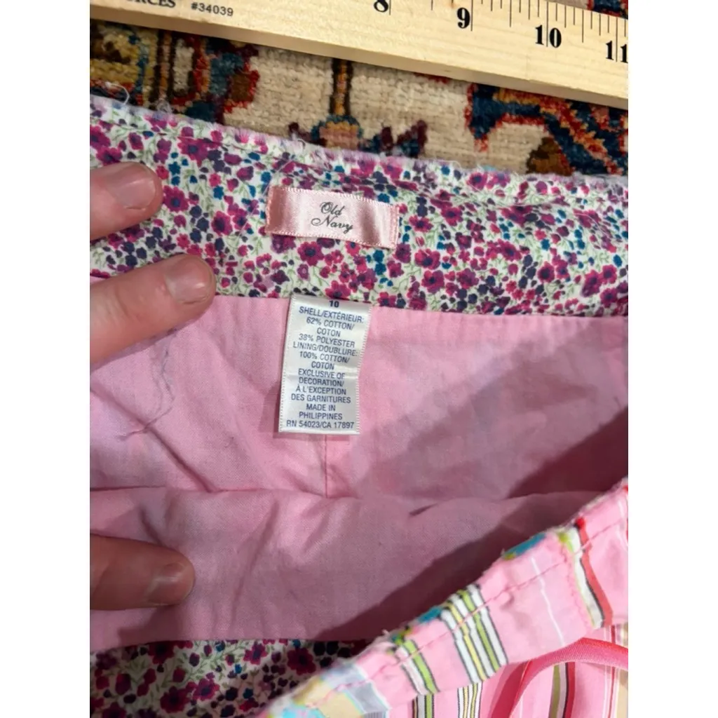 Old Navy Striped Pleated Skirt Size 10 Pink Pastel Y2K Preppy Floral Accent - Image 5