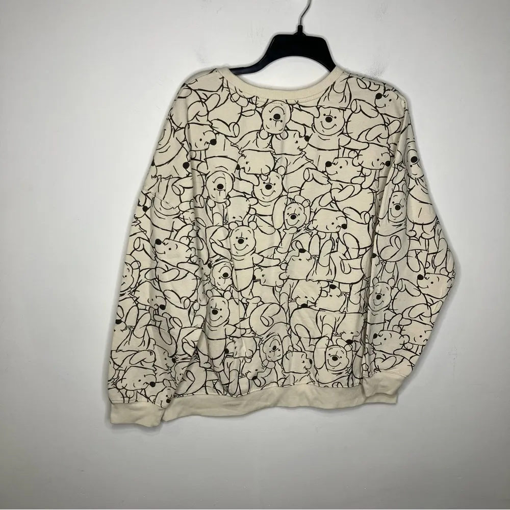 Disney Winnie the Pooh AOP cozy graphic sweatshirt cream black size XXL‎ - Image 6