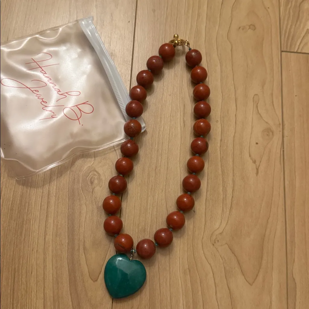 HEART OF JASPER STATEMENT NECKLACE Red - Image 3