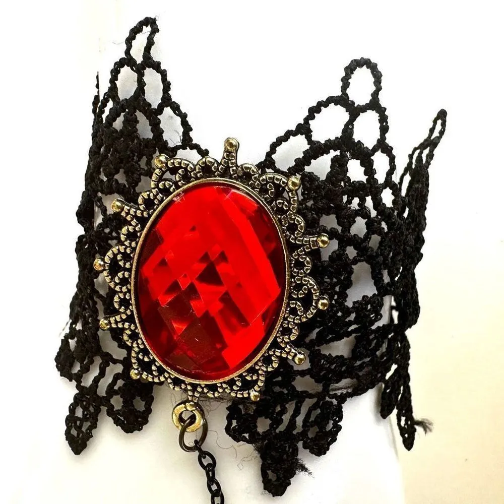 Black lace red ring link bracelet - Image 2