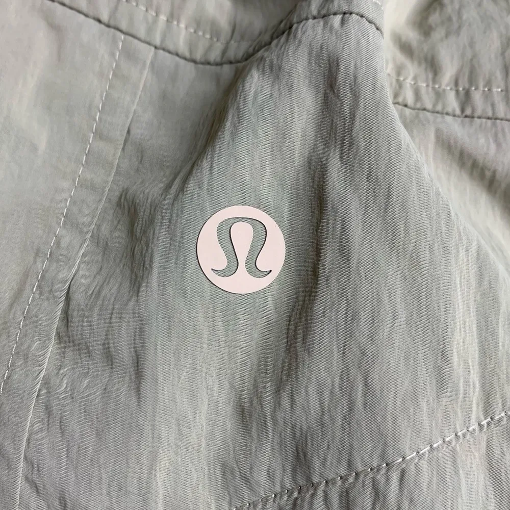 Lululemon Evergreen Track Pant NWT Beige Size 10 - Image 13
