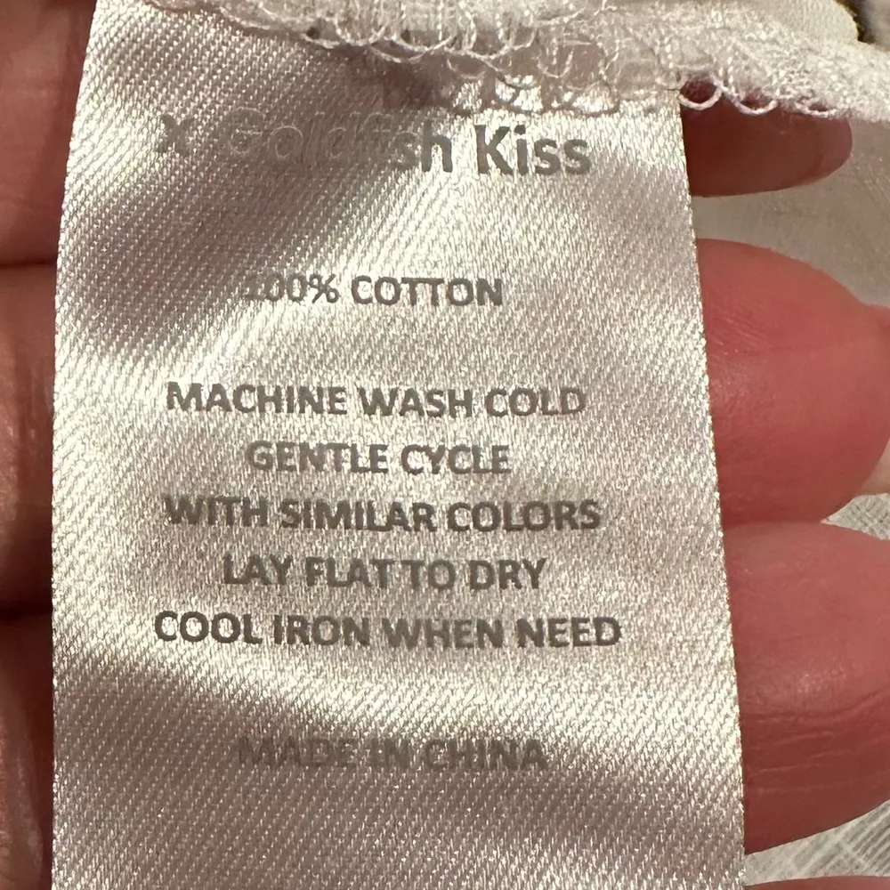 LUCKY WE LIVE HAWAII x GOLDFISH KISS WHITE COTTON SHORT SLEEVE BUTTON COVERUP ML Size M - Image 10