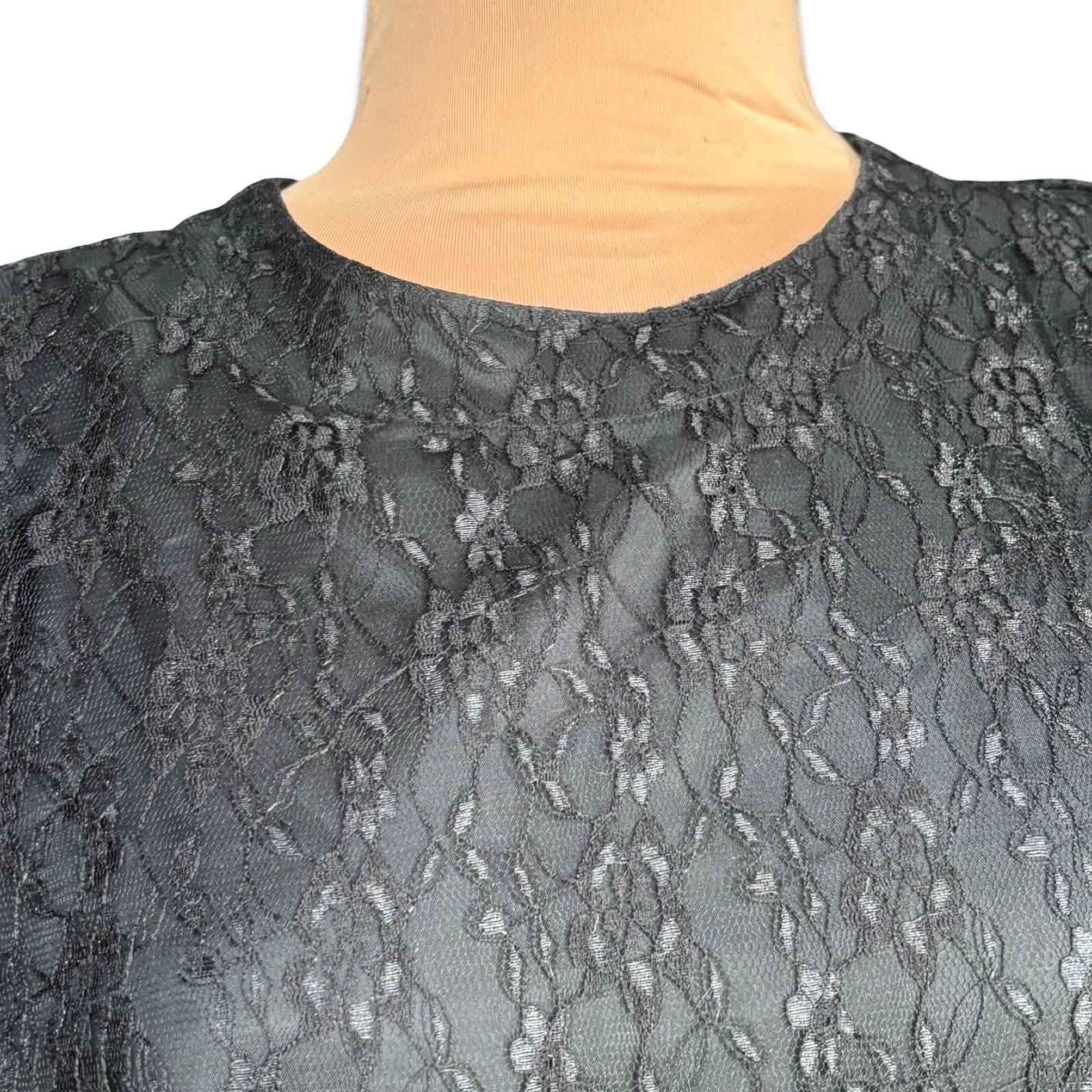 Vintage Bethany Black Floral Lace Blouse Womens Size Large Gothic Dark Romance - Image 2