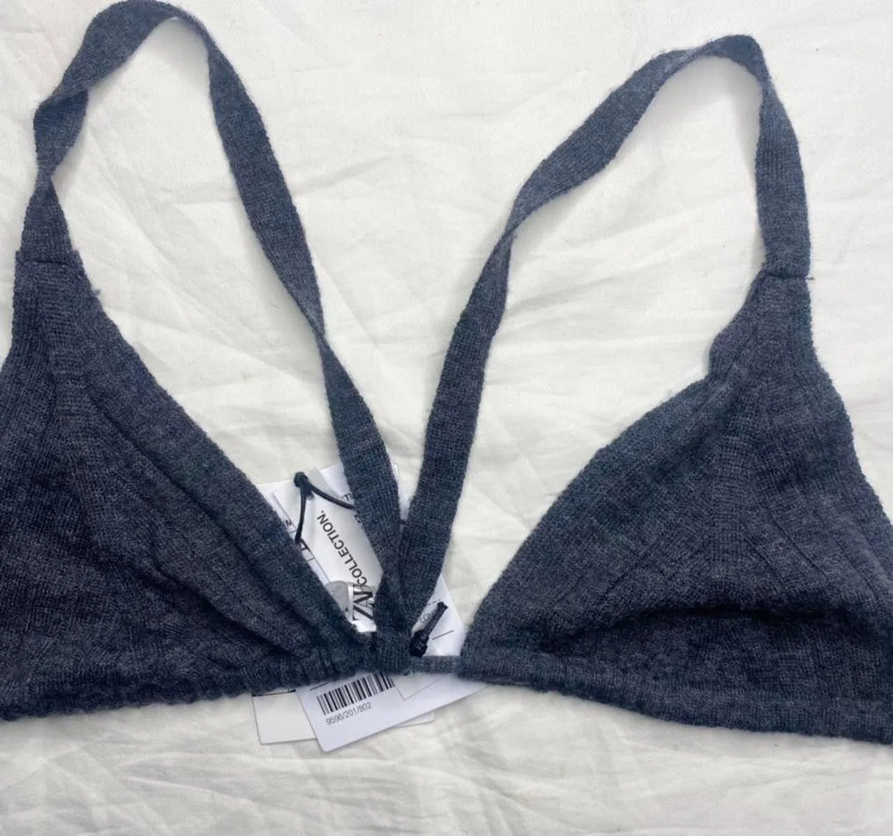 strappy grey bra - Image 3