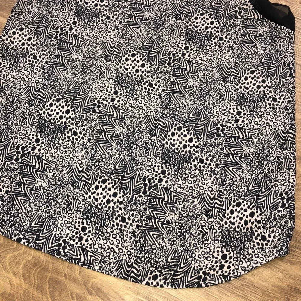 Jack by BB Dakota Xsmall leopard jungle print top - Image 3