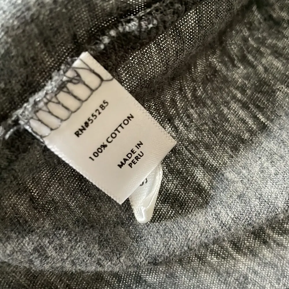 Express made in Peru cotton thin wrap grey cardigan - Image 5