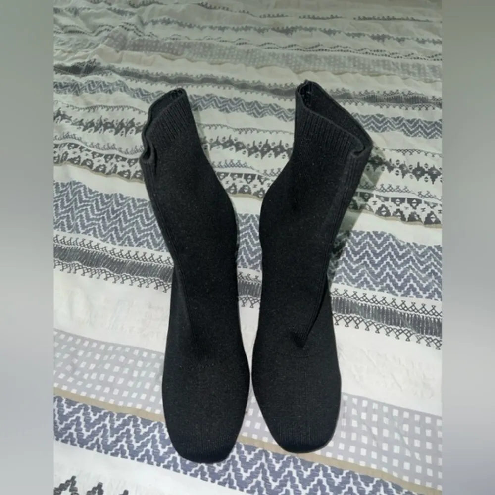New Women’s MIA Sock Bootie Black‎ Size 9.5M - Image 3