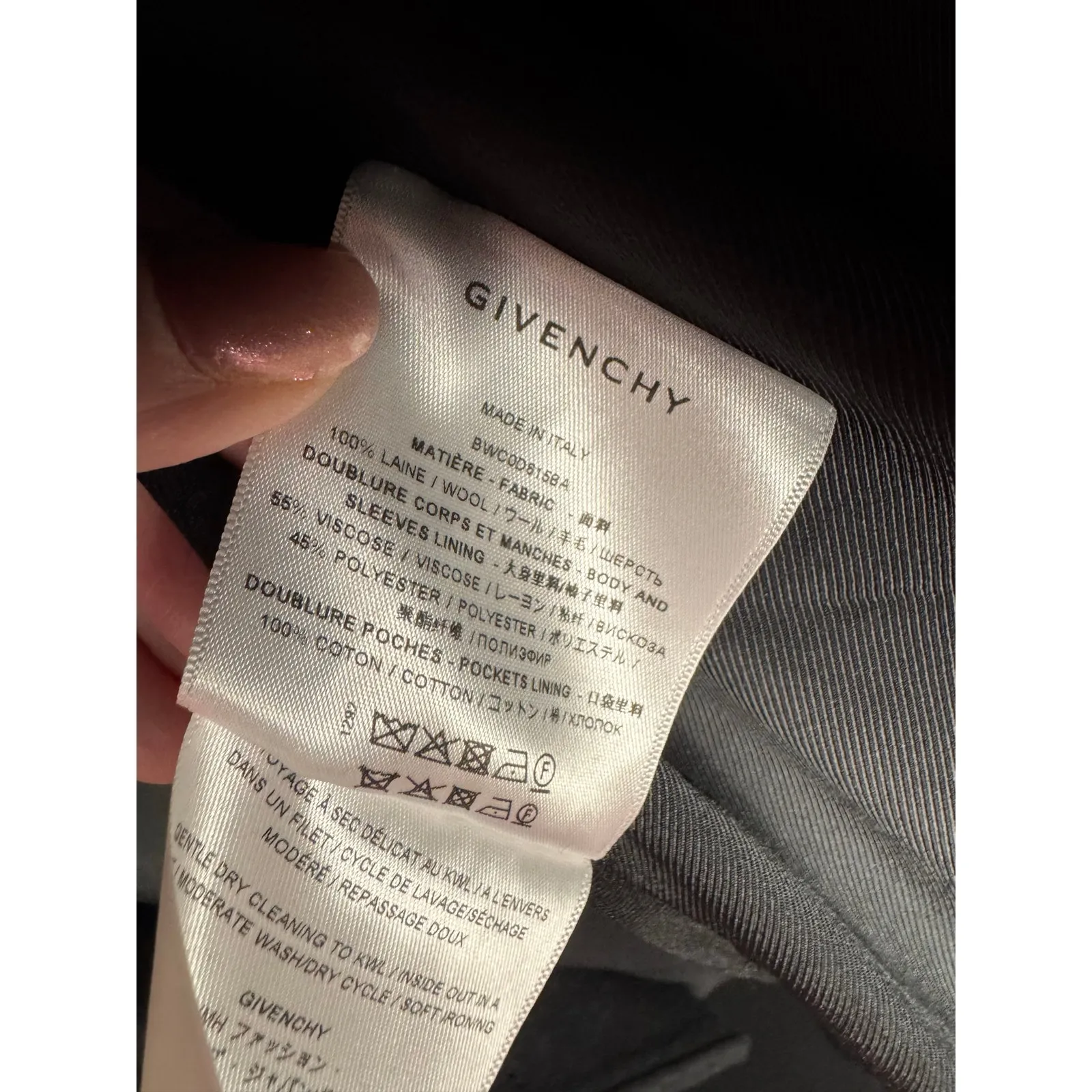 Givenchy NWT Oversized Asymmetric Cropped Double Breasted Wool Coat Size 44 - Image 9