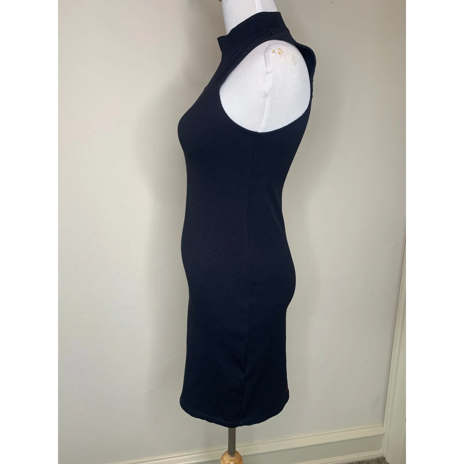 Abercrombie & Fitch Black Ribbed Body Con Dress Sz Small - Image 3