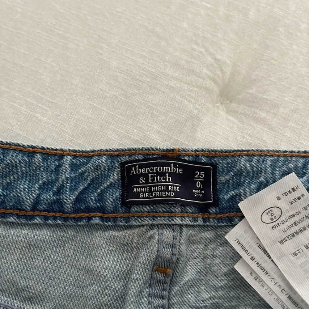 Abercrombie & Fitch Annie High Rise Girlfriend Striped Jeans - Image 6