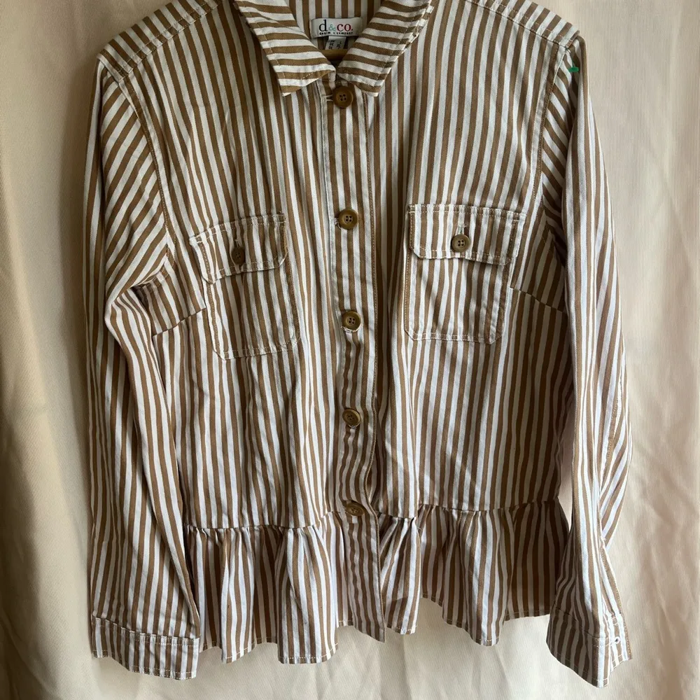 Striped Button - Image 3