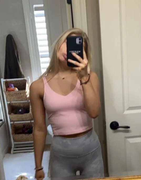 Lululemon Wunder Under Leggings - Image 3