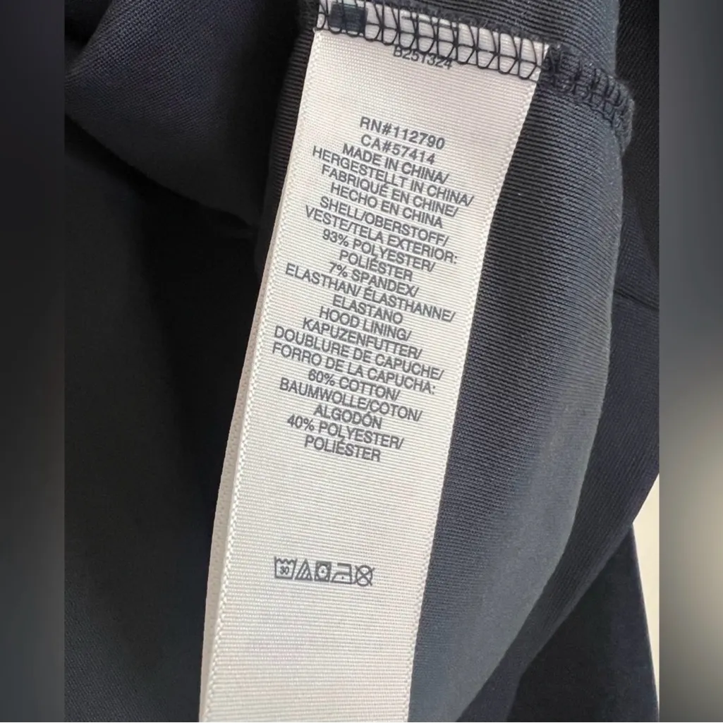 True Religion Dark Blue Velour Jacket - Image 8