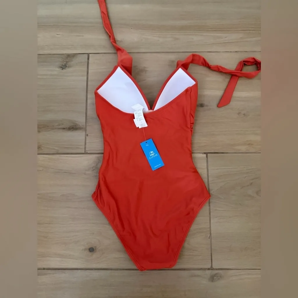 NEW CUPSHE 1 Pc Swimsuit Tummy Control Bathing Suit Halter L - Image 2