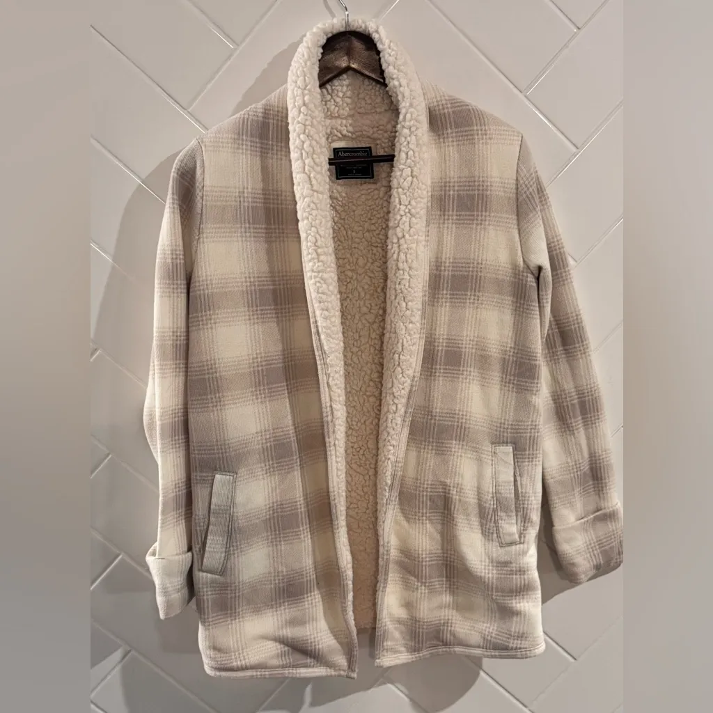 Abercrombie & Fitch Cream Plaid Jacket - Image 2
