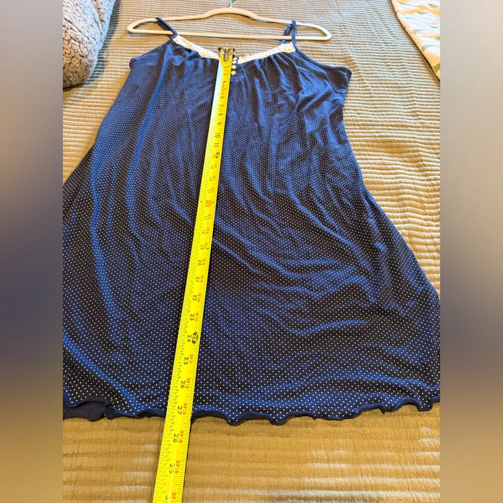 Jockey Navy with white polka dots & lace detail Chemise women’s size M Blue Size M - Image 9