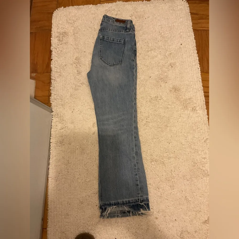 BlankNYC women The Varick blue denim Kick flare jeans size W25L33 inseam 26 - Image 4