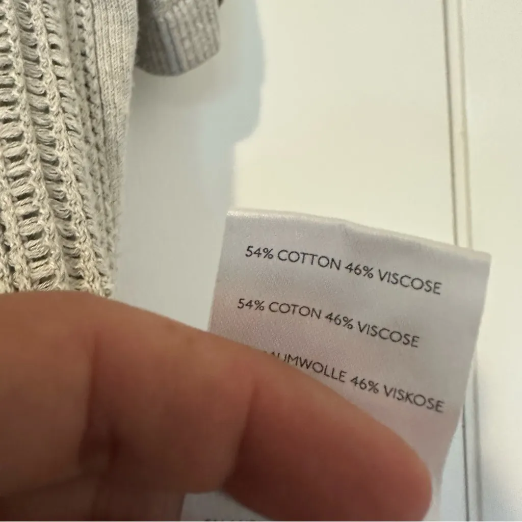 Urban Outfitters Knit Polo Shirt Short Sleeve Womens Medium Gray - Image 4