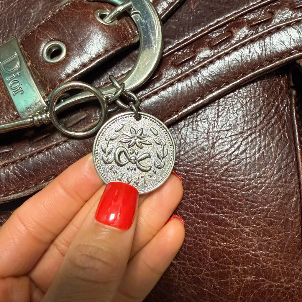 Vintage Christian Dior saddle brown leather bag - Image 7