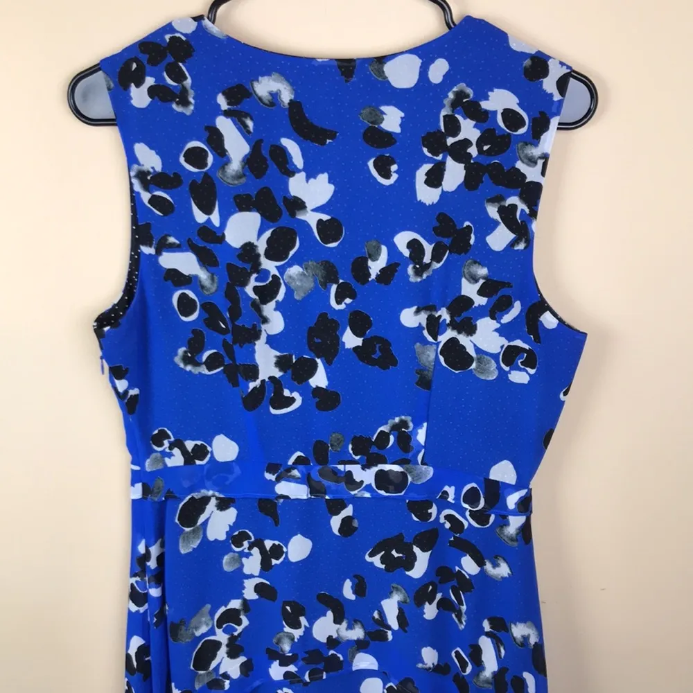 Cabi Women’s Floral Polka Dot Button-Up Flowy Handkerchief Hem Sleeveless Dress - Image 8