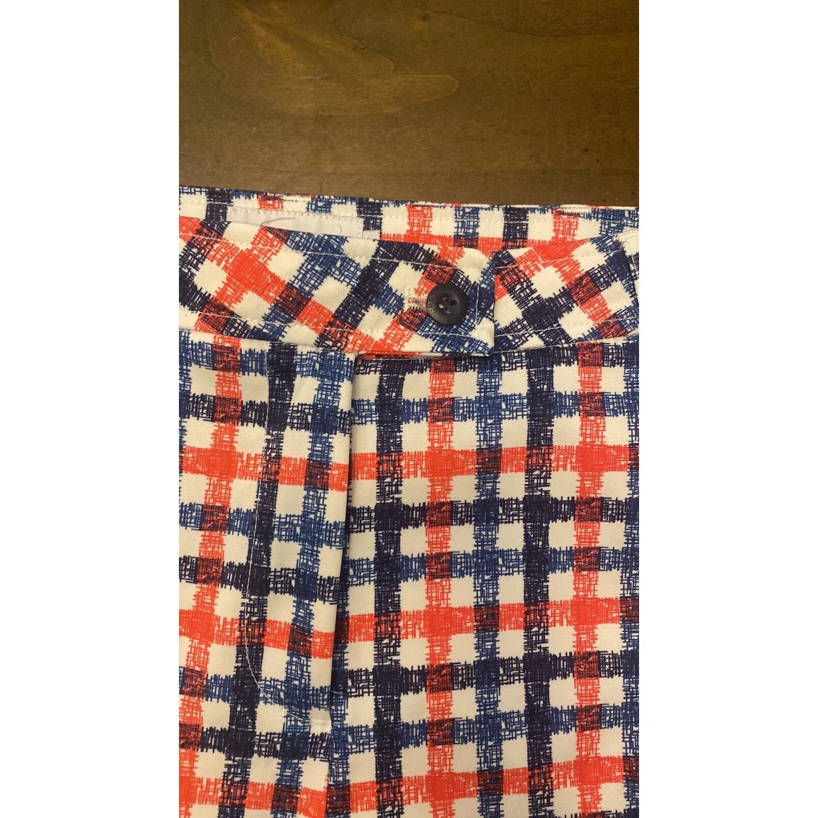 Cracked Wheat Red Blue Box Plaid Golf Shorts Size 6 - Image 4
