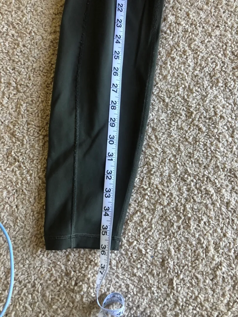 Lululemon Dark Olive Leggings - Image 7