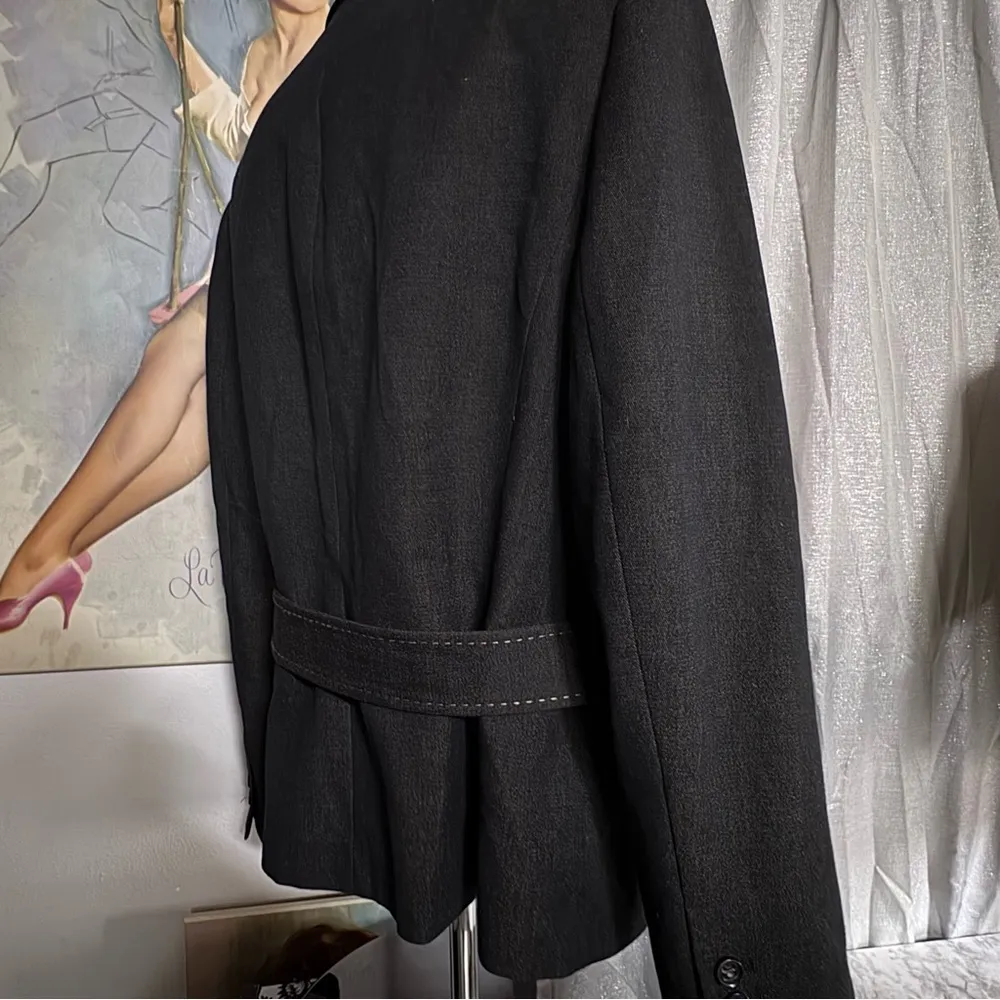 suit jacket, Anne Klein blazer, woman’s suit jacket, size 14 - Image 4