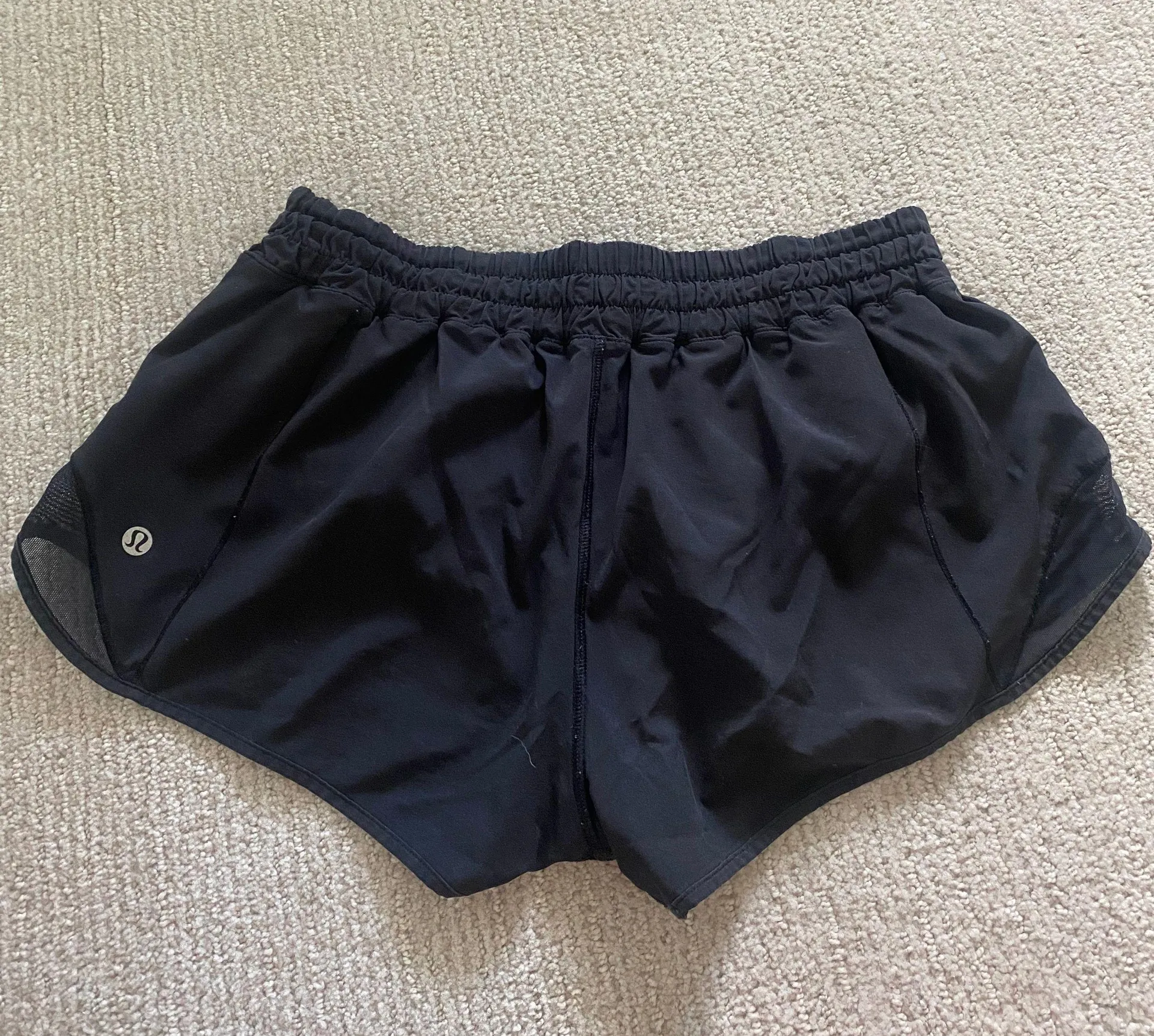 Lululemon Hotty Hot Short 2.5” - Image 2