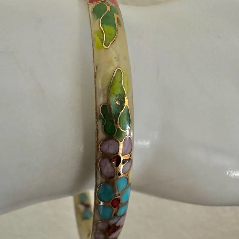 Cloisonné floral etched bangle bracelet - Image 3
