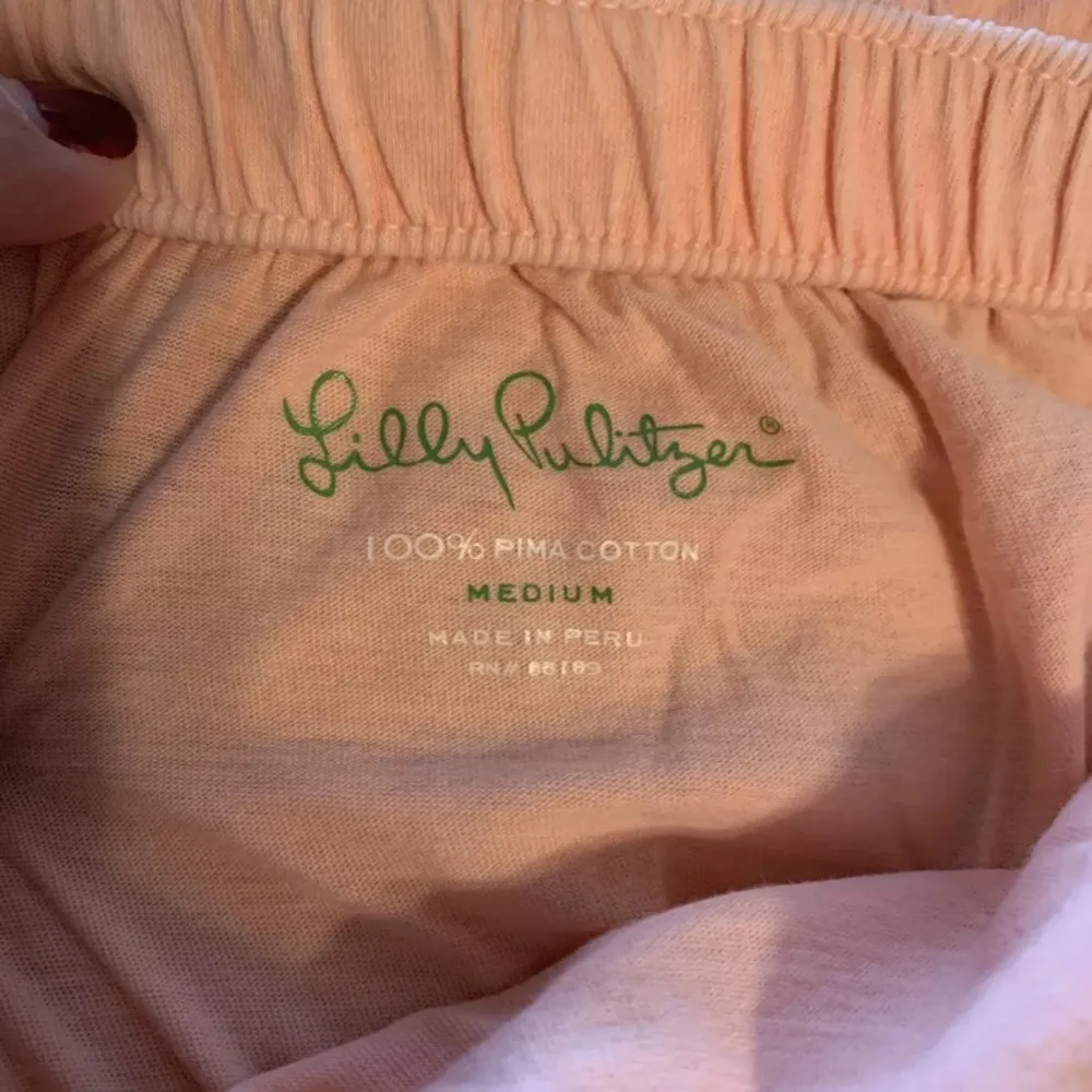 NWOT  Strapless Top Size Medium Peachy Orange - Image 9