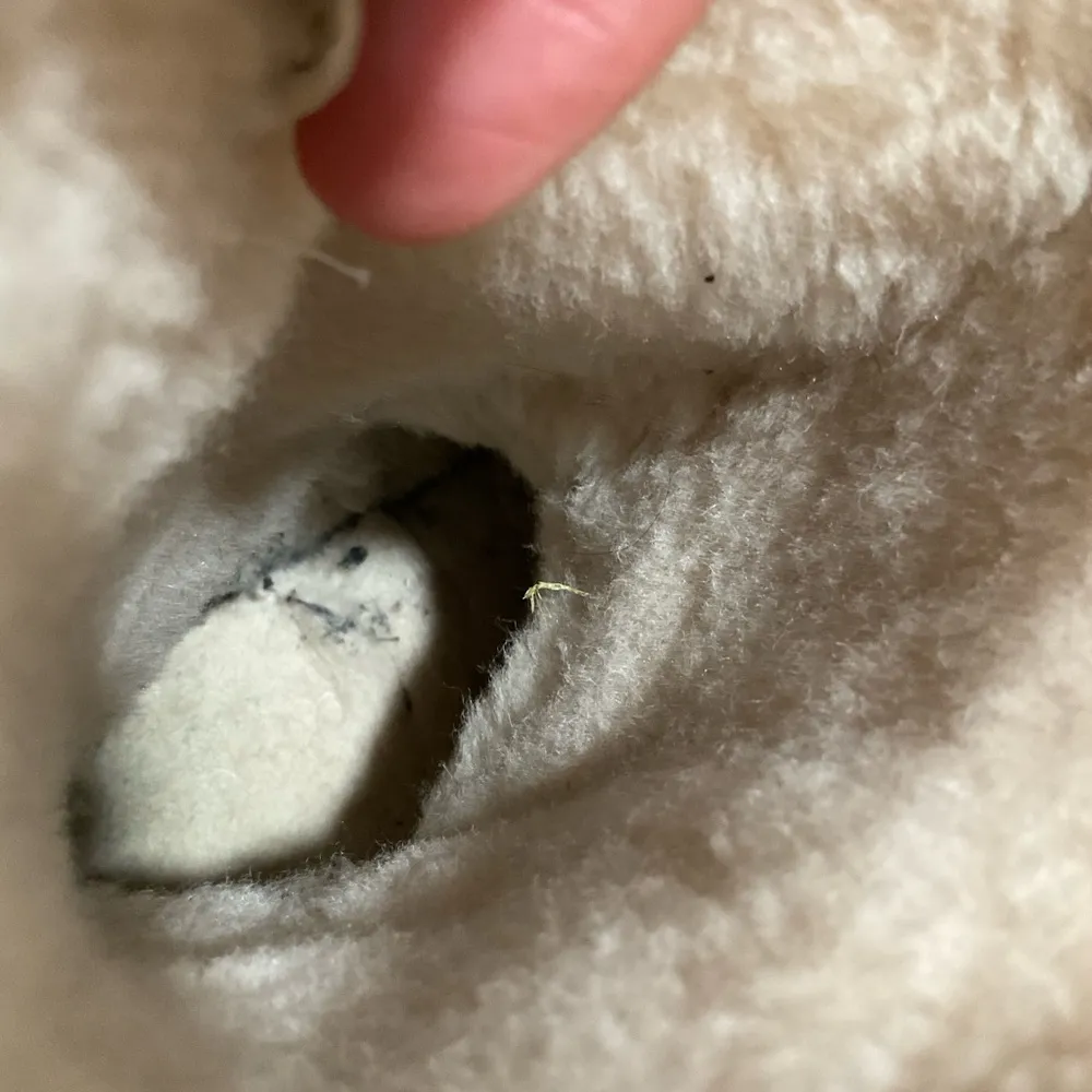 UGG CLASSIC FLORA PERFORATED LEATHER BOOTS - Image 6